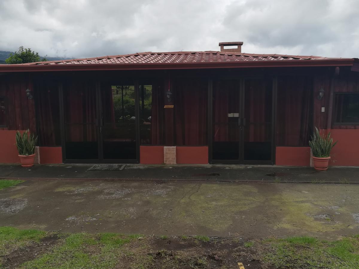 Hotel Chalets Los Volcanes Fraijanes Eksteriør bilde