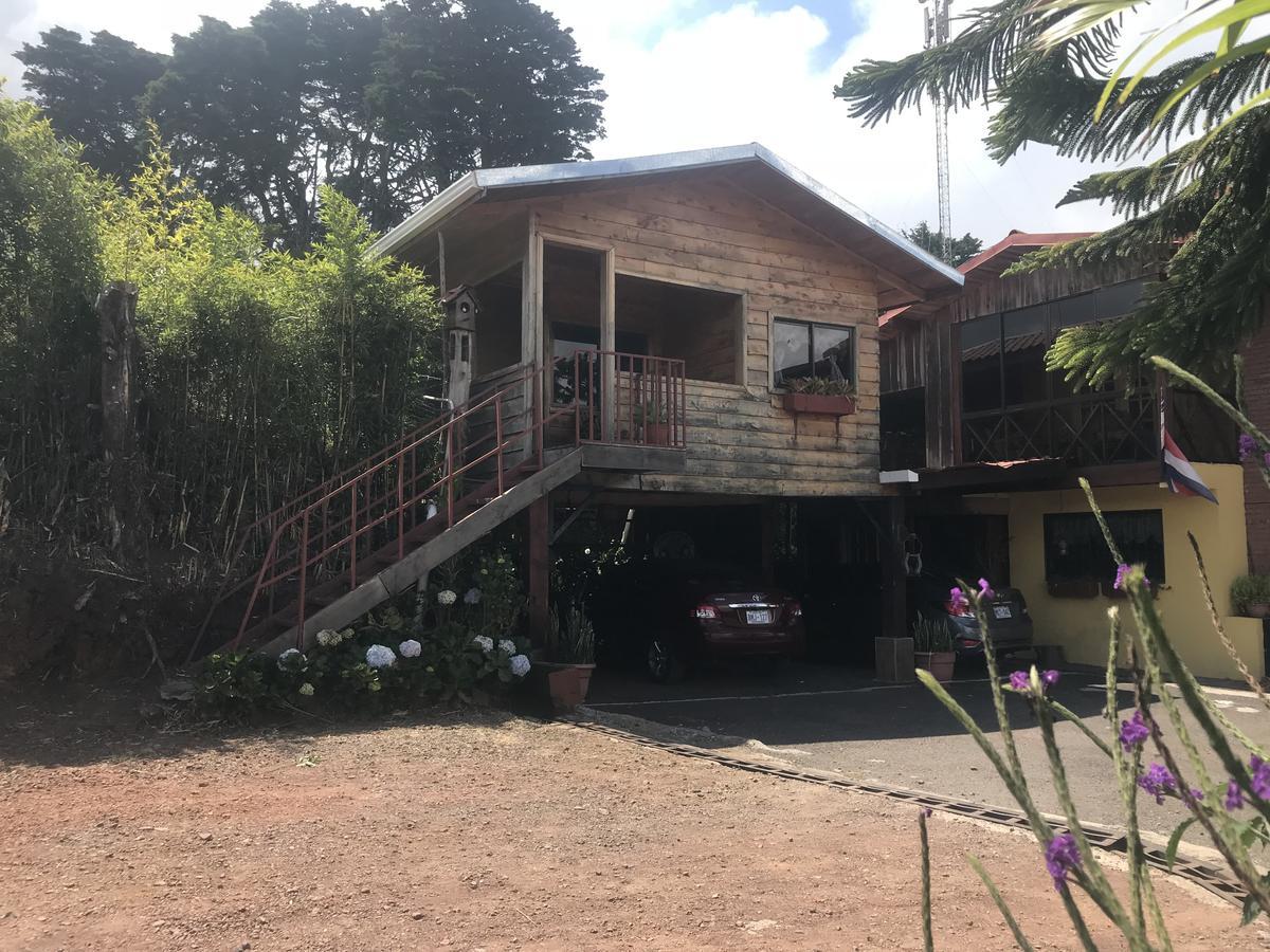 Hotel Chalets Los Volcanes Fraijanes Eksteriør bilde
